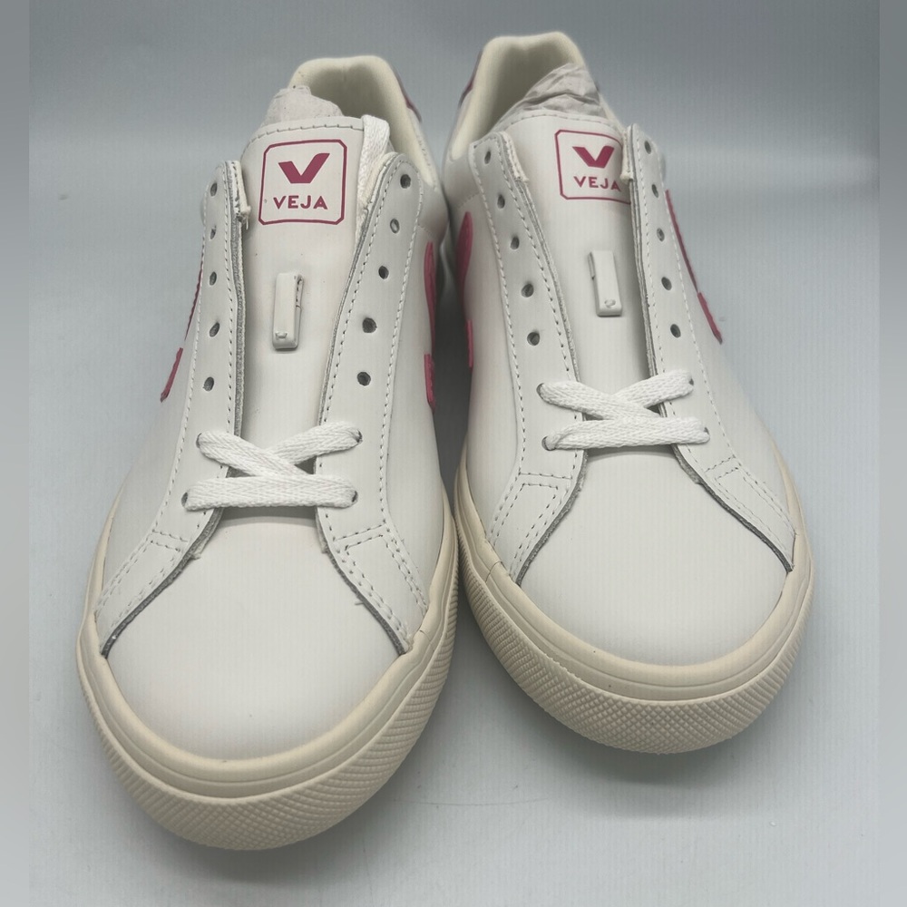 VEJA Esplar Logo Extra White Mia Pink Low Top Sneakers - Picture 3 of 13